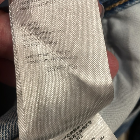 FREE PEOPLE We The Free Cutoff Denim Jean Shorts Shout & Twist Size 30 - Picture 12 of 12